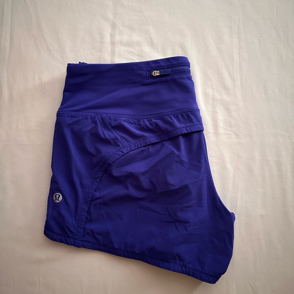 Lululemon Run Times II Shorts *4” Low-Rise, Lazurite purple color size 4 - Picture 2 of 8